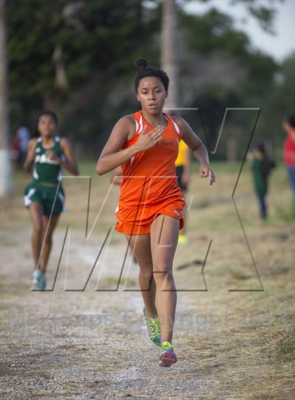 Thumbnail 2 in Brownsville Invitational photogallery.