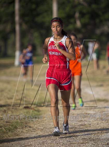 Thumbnail 2 in Brownsville Invitational photogallery.