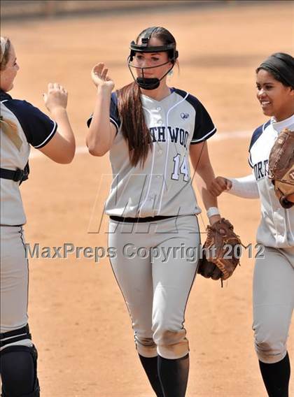 Thumbnail 3 in Cathedral Catholic vs. Northwood photogallery.