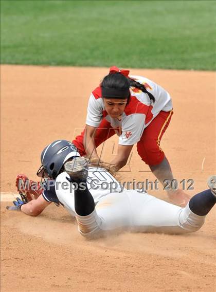 Thumbnail 3 in Cathedral Catholic vs. Northwood photogallery.