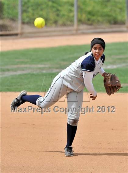 Thumbnail 2 in Cathedral Catholic vs. Northwood photogallery.
