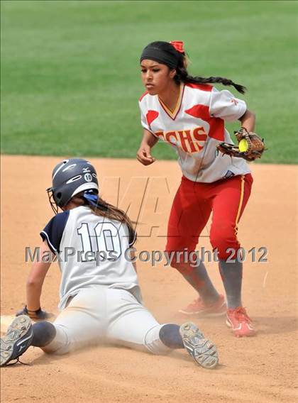 Thumbnail 2 in Cathedral Catholic vs. Northwood photogallery.