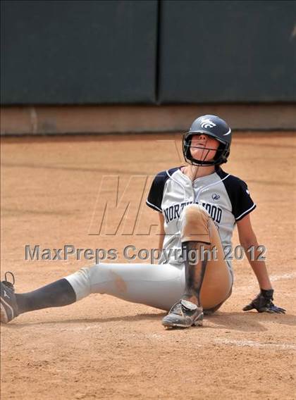 Thumbnail 2 in Cathedral Catholic vs. Northwood photogallery.