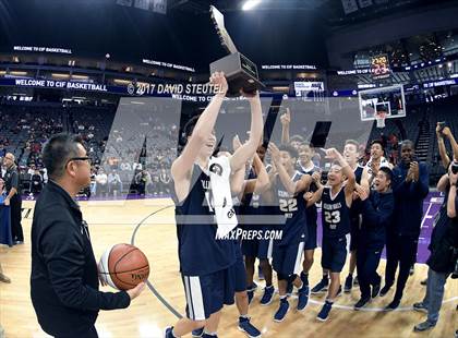 Thumbnail 3 in Rolling Hills Prep vs. St. Francis (CIF State D5 Final) photogallery.