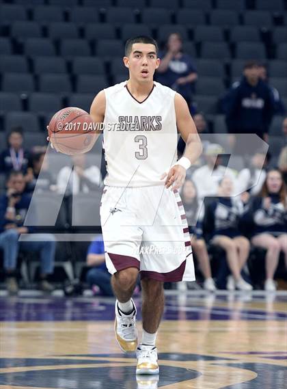 Thumbnail 3 in Rolling Hills Prep vs. St. Francis (CIF State D5 Final) photogallery.