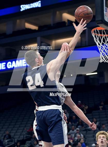 Thumbnail 3 in Rolling Hills Prep vs. St. Francis (CIF State D5 Final) photogallery.