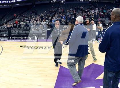 Thumbnail 1 in Rolling Hills Prep vs. St. Francis (CIF State D5 Final) photogallery.