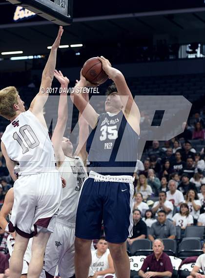Thumbnail 1 in Rolling Hills Prep vs. St. Francis (CIF State D5 Final) photogallery.