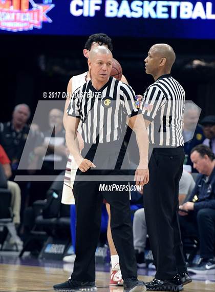 Thumbnail 1 in Rolling Hills Prep vs. St. Francis (CIF State D5 Final) photogallery.