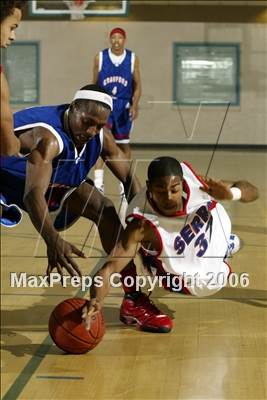 Thumbnail 1 in Crawford vs. Serra (Torrey Pines Holiday Classic) photogallery.