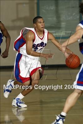 Thumbnail 2 in Crawford vs. Serra (Torrey Pines Holiday Classic) photogallery.