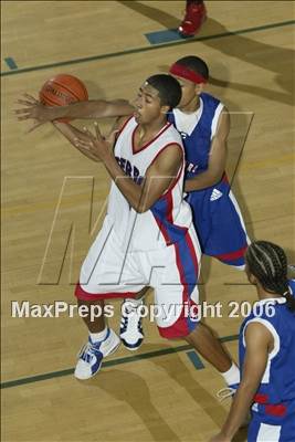 Thumbnail 2 in Crawford vs. Serra (Torrey Pines Holiday Classic) photogallery.