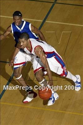 Thumbnail 1 in Crawford vs. Serra (Torrey Pines Holiday Classic) photogallery.