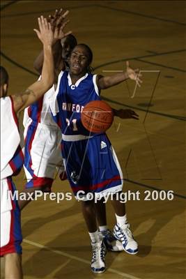Thumbnail 1 in Crawford vs. Serra (Torrey Pines Holiday Classic) photogallery.