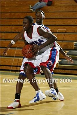 Thumbnail 3 in Crawford vs. Serra (Torrey Pines Holiday Classic) photogallery.