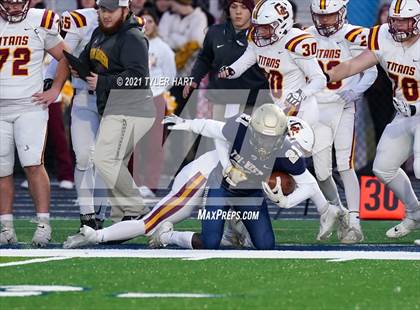 Thumbnail 2 in Gibson Southern @ Tri-West Hendricks (IHSAA 3A  Semifinal) photogallery.