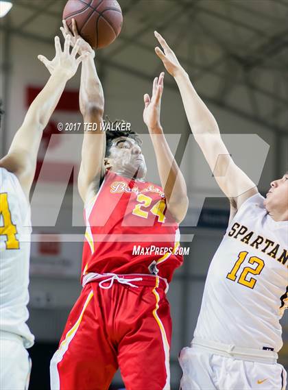 Thumbnail 1 in Mountain View vs. Berkeley (Warriors Nor-Cal Invitational) photogallery.