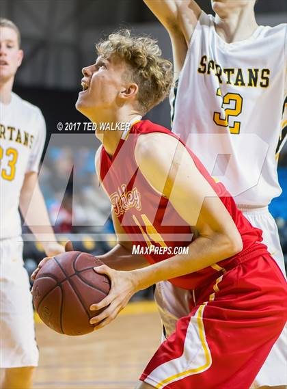 Thumbnail 2 in Mountain View vs. Berkeley (Warriors Nor-Cal Invitational) photogallery.