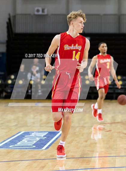 Thumbnail 3 in Mountain View vs. Berkeley (Warriors Nor-Cal Invitational) photogallery.
