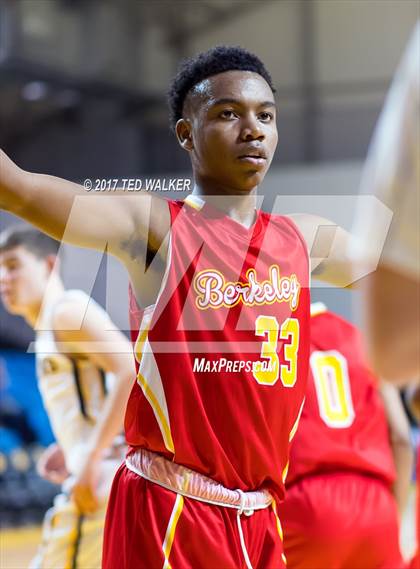 Thumbnail 2 in Mountain View vs. Berkeley (Warriors Nor-Cal Invitational) photogallery.