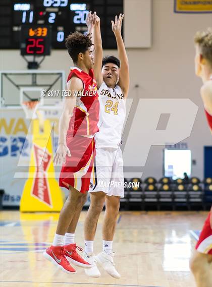Thumbnail 1 in Mountain View vs. Berkeley (Warriors Nor-Cal Invitational) photogallery.