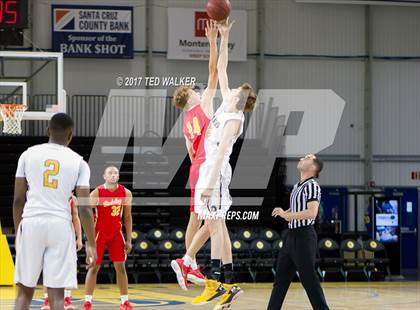 Thumbnail 1 in Mountain View vs. Berkeley (Warriors Nor-Cal Invitational) photogallery.