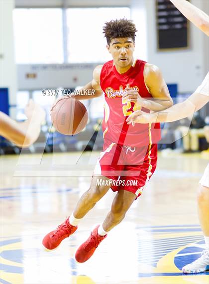Thumbnail 3 in Mountain View vs. Berkeley (Warriors Nor-Cal Invitational) photogallery.