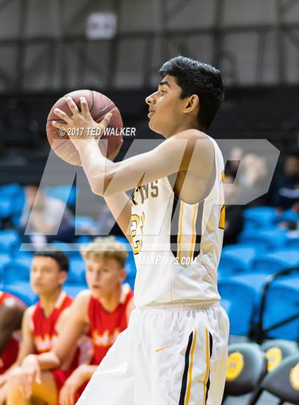 Thumbnail 1 in Mountain View vs. Berkeley (Warriors Nor-Cal Invitational) photogallery.