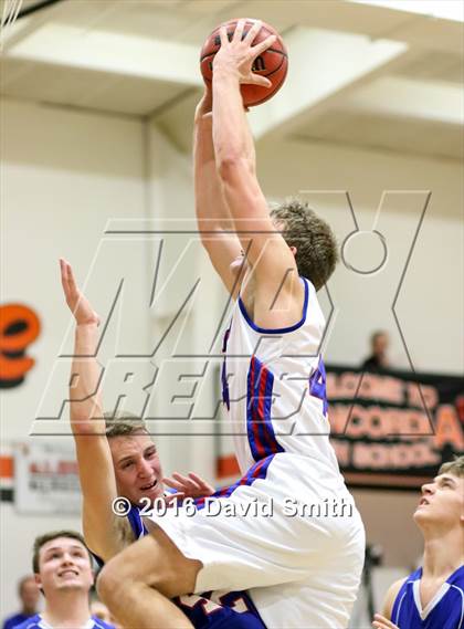 Thumbnail 3 in St. Paul Lutheran vs. Lexington (I-70 vs. MRVC East Challenge Tournament) photogallery.