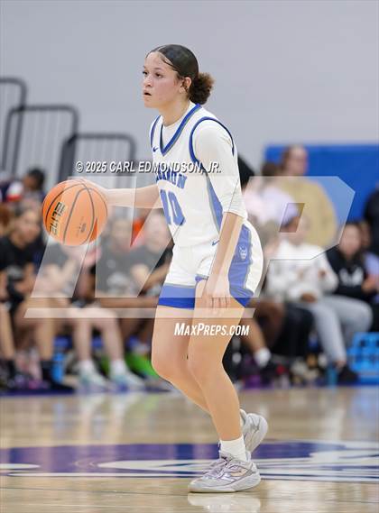 Thumbnail 1 in Lebanon vs. Stewarts Creek photogallery.