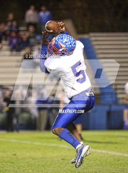 Thumbnail 3 in Harpeth @ Goodpasture (TSSAA Division I Class 3A 1st Round) photogallery.