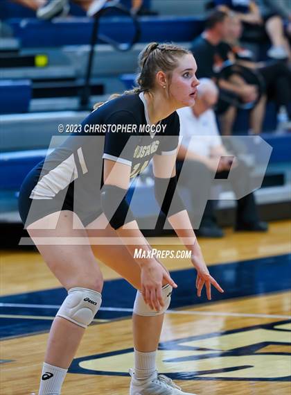 Thumbnail 3 in Mitchell vs. Braden River (PCHS Bulls Classic) photogallery.
