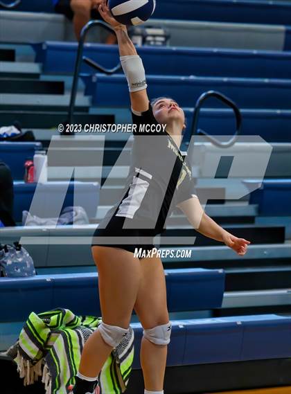 Thumbnail 1 in Mitchell vs. Braden River (PCHS Bulls Classic) photogallery.