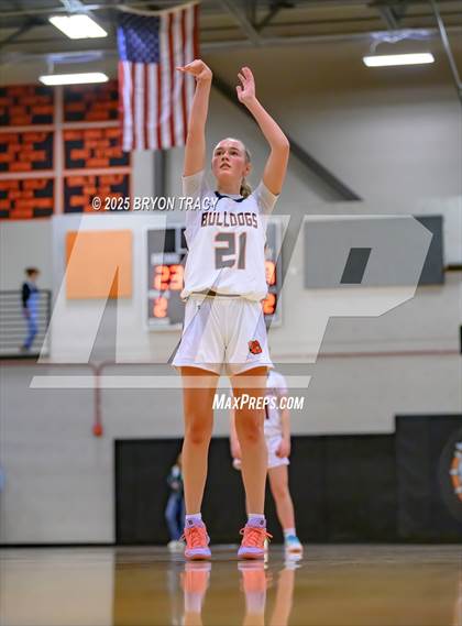 Thumbnail 1 in Stratton @ Syracuse photogallery.