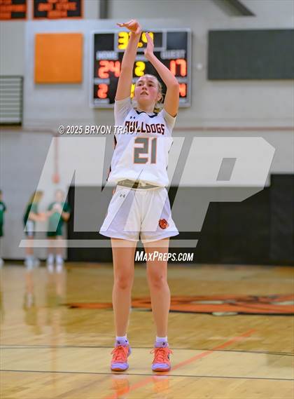 Thumbnail 3 in Stratton @ Syracuse photogallery.