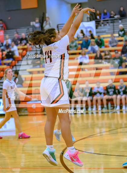 Thumbnail 3 in Stratton @ Syracuse photogallery.