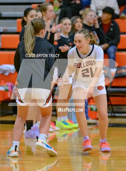 Thumbnail 3 in Stratton @ Syracuse photogallery.