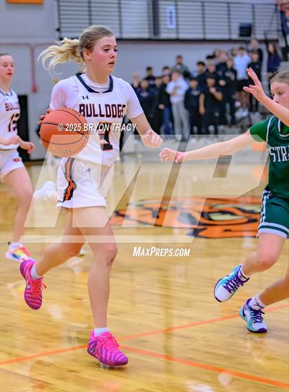 Thumbnail 3 in Stratton @ Syracuse photogallery.