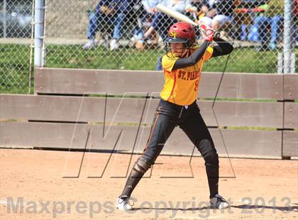 Thumbnail 2 in St. Francis vs. Granite Bay photogallery.