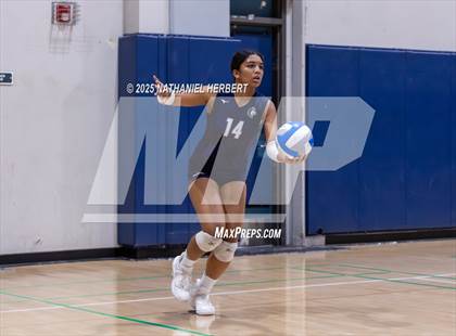Thumbnail 3 in Yucaipa @ Chino Hills photogallery.