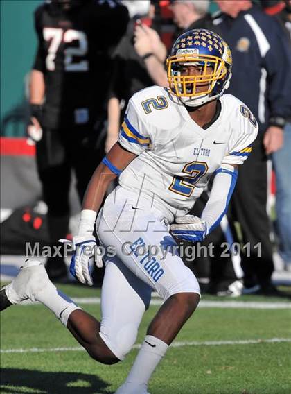 Thumbnail 2 in El Toro vs. Tustin (CIF SS Southwest Division Final)  photogallery.
