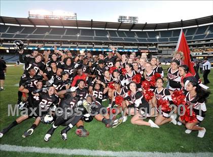 Thumbnail 2 in El Toro vs. Tustin (CIF SS Southwest Division Final)  photogallery.