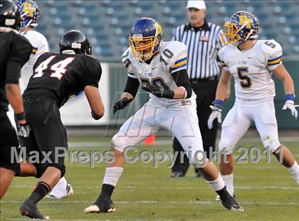 Thumbnail 3 in El Toro vs. Tustin (CIF SS Southwest Division Final)  photogallery.