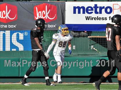 Thumbnail 1 in El Toro vs. Tustin (CIF SS Southwest Division Final)  photogallery.