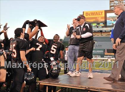 Thumbnail 1 in El Toro vs. Tustin (CIF SS Southwest Division Final)  photogallery.