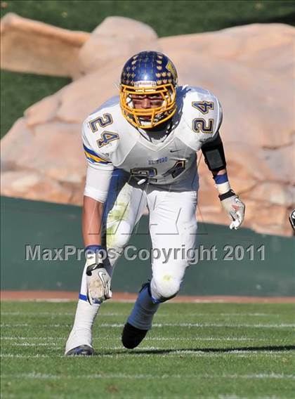 Thumbnail 2 in El Toro vs. Tustin (CIF SS Southwest Division Final)  photogallery.