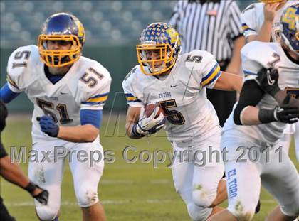 Thumbnail 2 in El Toro vs. Tustin (CIF SS Southwest Division Final)  photogallery.