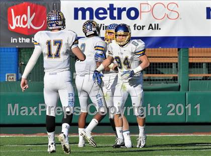 Thumbnail 3 in El Toro vs. Tustin (CIF SS Southwest Division Final)  photogallery.