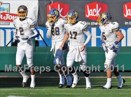 Thumbnail 2 in El Toro vs. Tustin (CIF SS Southwest Division Final)  photogallery.