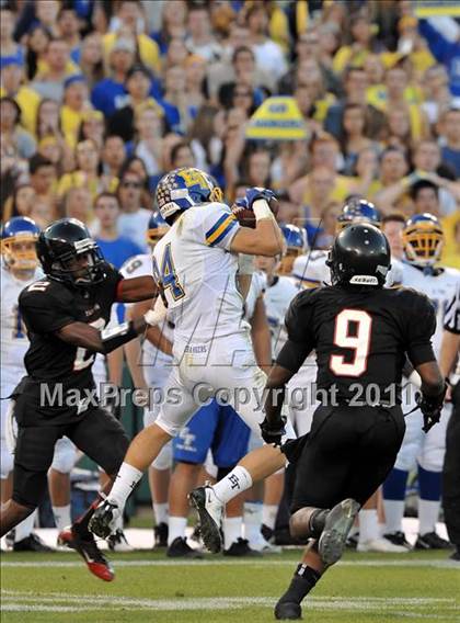 Thumbnail 1 in El Toro vs. Tustin (CIF SS Southwest Division Final)  photogallery.